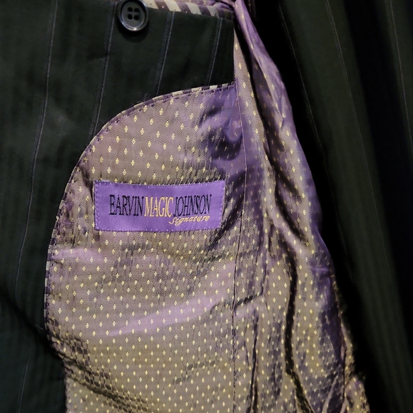 Magic Johnson Classic 2 pc Pinstripe Suit coat 40R pant 36 x 30 - Picture 4 of 7